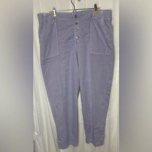 Sonoma. Size 18. Purple button capri.
